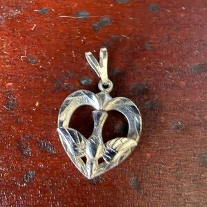 Vintage Elegant Silver Heart Dove Pendant